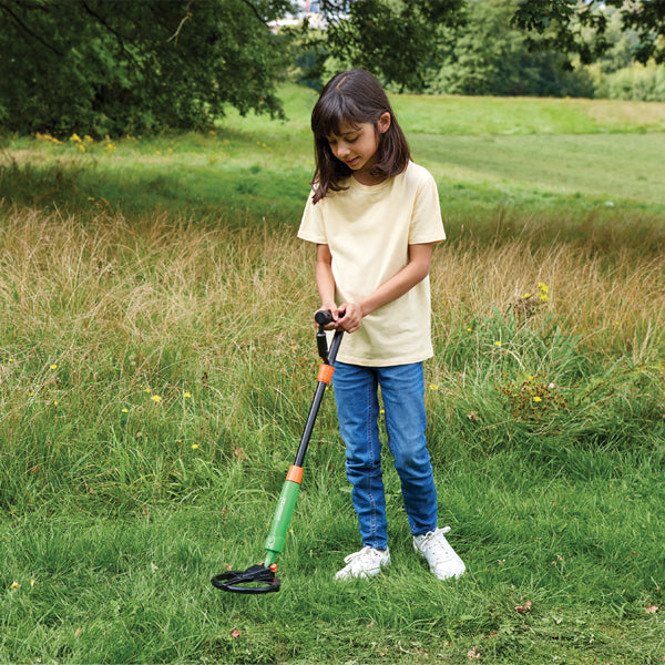 OUTDOOR ADVENTURE METAL DETECTOR