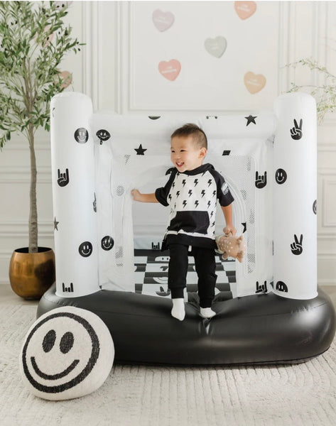 MAGIC BOUNCE HOUSE SMILEY