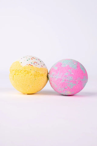 ROYALTY AWESOME BATH BOMB