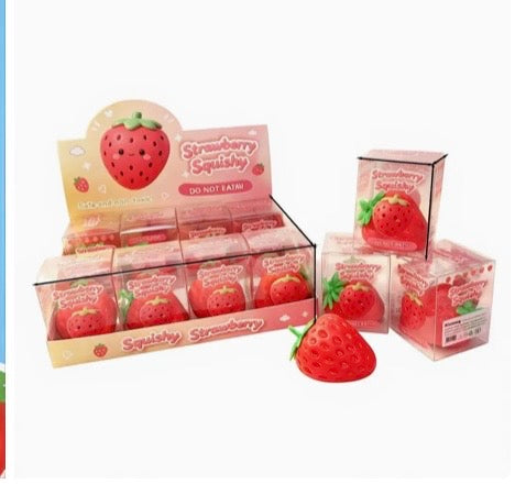 CRUNCHY STRAWBERRY SQUISHY