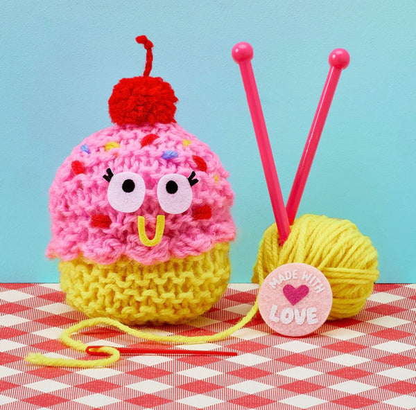 SNACK KNIT KIT CUPCAKE CUTIE